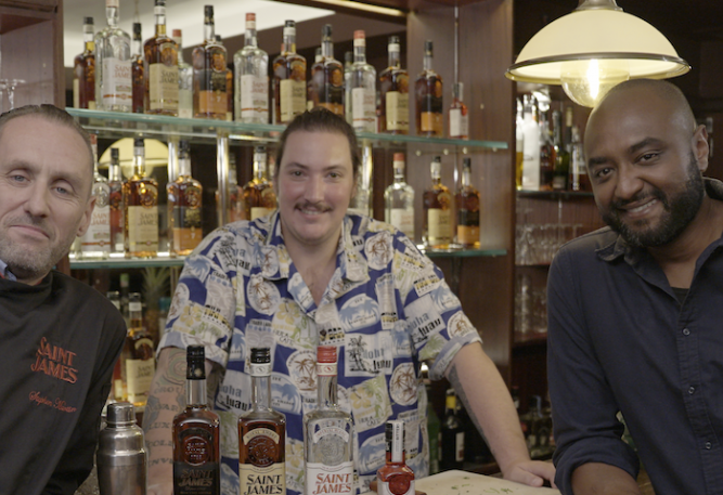 Dans le Shaker de Reza : les grands cocktails des Caraïbes racontés